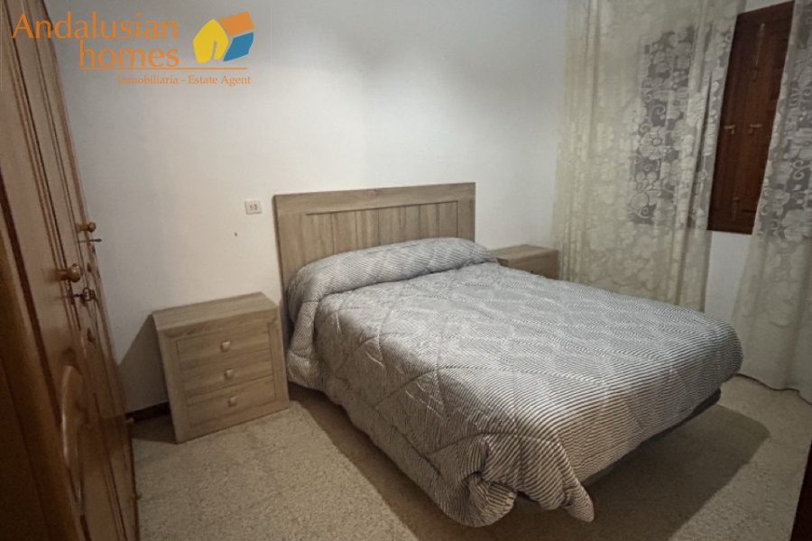 rustic farm, finca rústica, Álora property, property for sale Álora, countryside house, casa de campo, guest house, casa de invitados, lemon grove, huerto de limones, spacious house, casa espaciosa, land for sale, terreno en venta, rural retreat, retiro rural, modern renovation, renovación moderna, Andalusian farm, finca andaluza, private property, propiedad privada
