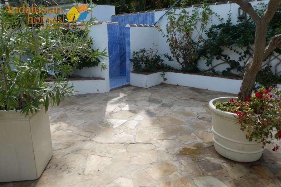 Álora property for sale, Andalusian estate, country house Spain, rural home Andalusia, villa with pool, private estate Spain, family home Andalusia, vacation home Spain, property with gardens, house with outbuildings, self-contained apartment, estate near Álora, luxury rural property, fruit trees property Spain, outdoor kitchen estate, investment property Andalusia, Spanish countryside villa, retreat near Málaga, estate with well, Spanish villa for sale
