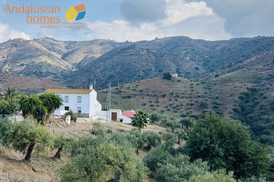 cortijo for sale, Andalucia property, Alora real estate, rural property Spain, farmhouse for sale, country home Andalucia, large plot property Spain, olive farm for sale, almond grove property, cortijo with casita, renovation property Spain, rustic farmhouse Andalucia, secluded property Alora, Andalusian country house, property with land Spain