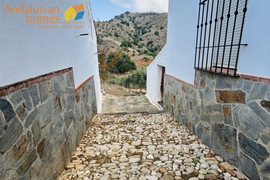 cortijo for sale, Andalucia property, Alora real estate, rural property Spain, farmhouse for sale, country home Andalucia, large plot property Spain, olive farm for sale, almond grove property, cortijo with casita, renovation property Spain, rustic farmhouse Andalucia, secluded property Alora, Andalusian country house, property with land Spain