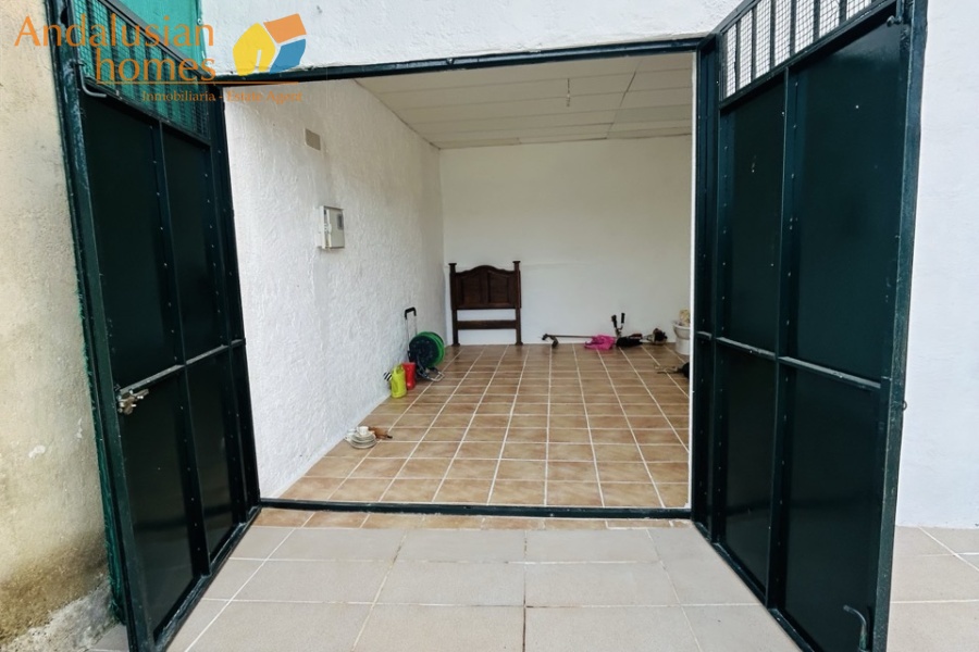 country house Los Angosturas, rural property Andalusia, house with mountain views, property with olive trees, country house near El Chorro, rural home Valle de Abdalajís, house with land Spain, countryside property with pool, private rural property, Andalusian country house
