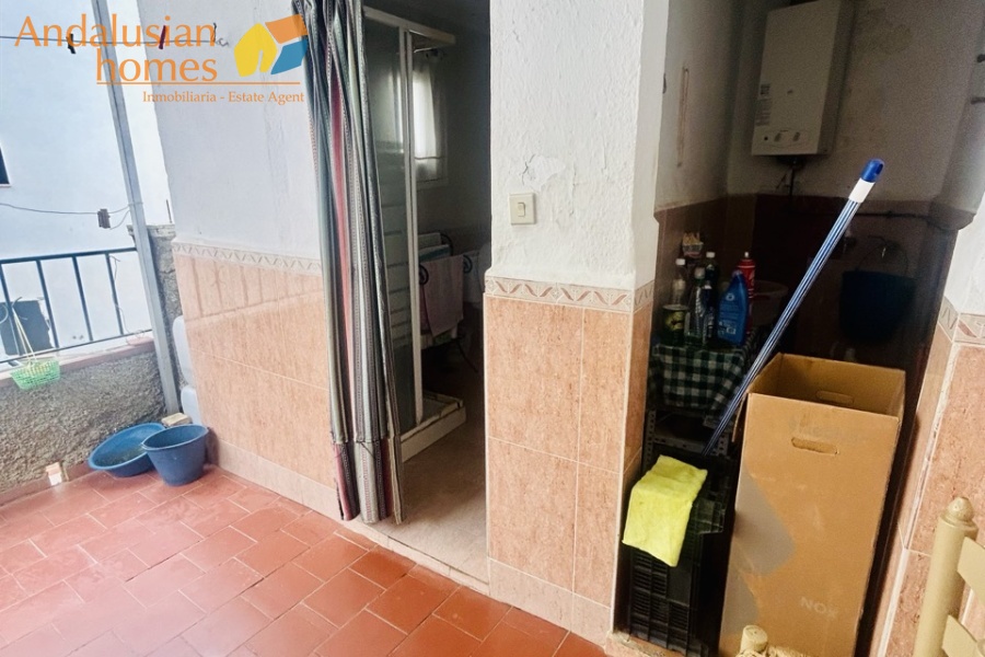 village house Álora, property for renovation Spain, village property Andalusia, house with two apartments, investment property Álora, traditional Spanish village house, property with terraces, town centre property Spain, renovation opportunity Andalusia