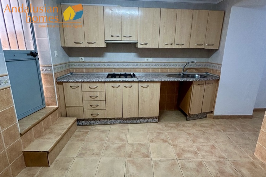 Álora apartment, town centre property, two-storey apartment, Álora town living, property for sale Álora, Malaga apartment, Andalusia property, investment property Spain, walking distance amenities, residential apartment
