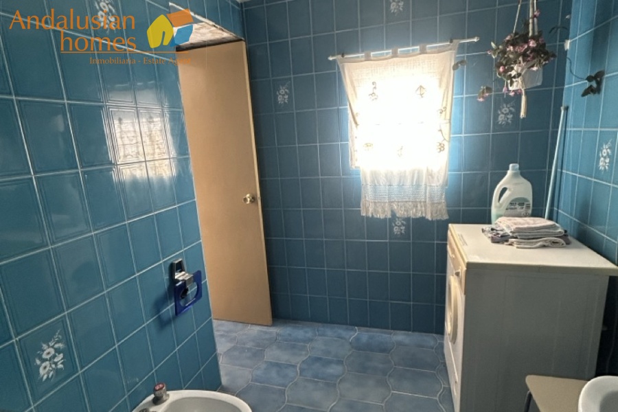 casa de pueblo Gibralgalia, vivienda rural Cártama, casa en venta Málaga interior, propiedad con parcela, casa con piscina, vivienda rural Andalucía, casa con garaje, casa de campo Cártama, inmueble rústico urbano
