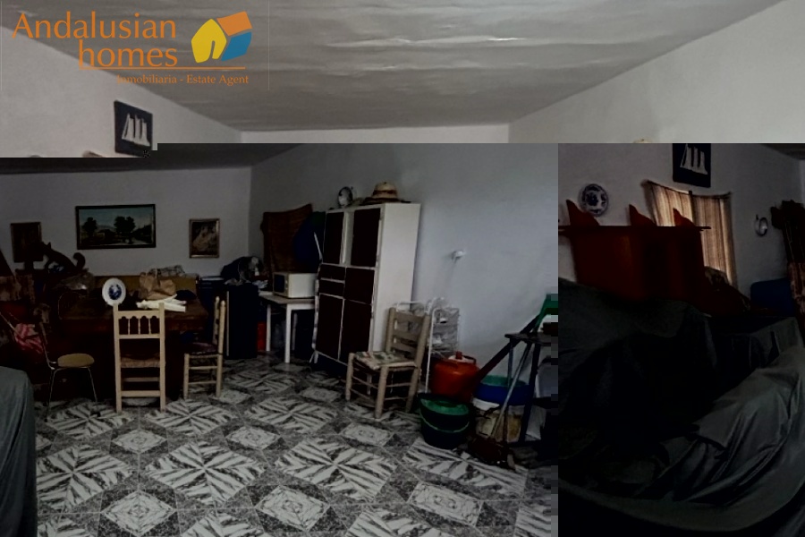 casa de pueblo Gibralgalia, vivienda rural Cártama, casa en venta Málaga interior, propiedad con parcela, casa con piscina, vivienda rural Andalucía, casa con garaje, casa de campo Cártama, inmueble rústico urbano