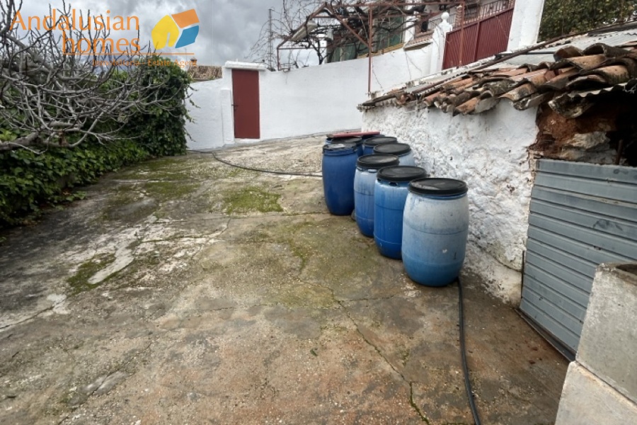 casa de pueblo Gibralgalia, vivienda rural Cártama, casa en venta Málaga interior, propiedad con parcela, casa con piscina, vivienda rural Andalucía, casa con garaje, casa de campo Cártama, inmueble rústico urbano