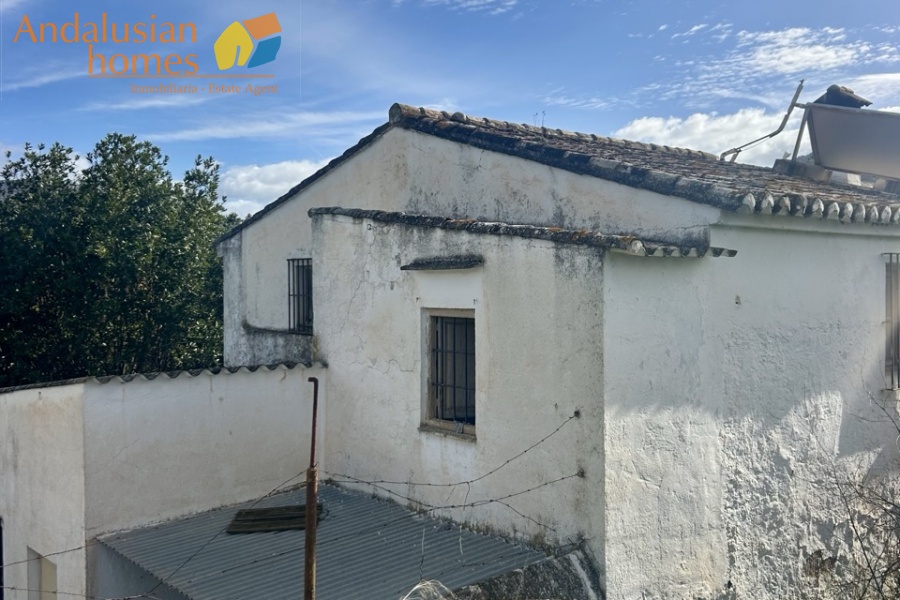 casa rústica, propiedad en Álora, finca en venta, casa de campo, parcela grande, vistas al campo, necesidad de reforma, agua de pozo, electricidad, jardín exterior
rustic house, property in Álora, country estate for sale, country home, large plot, countryside views, renovation needed, well water, electricity, outdoor garden