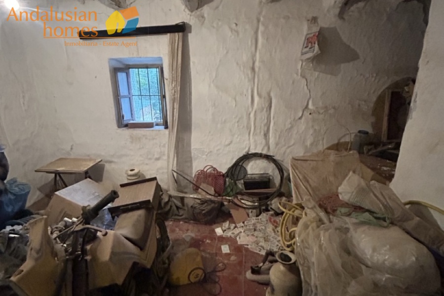 town house for reform, casa de pueblo para reformar, renovation project Spain, village house, property for renovation, inversión inmobiliaria, Spanish town house, casa para renovar, rental investment, proyecto de reforma, village property Spain
