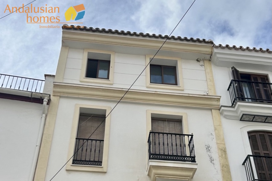 Álora, alquiler Álora, piso en alquiler Álora, apartamento en alquiler, alquiler larga temporada, long term rental Álora, apartamento amueblado, piso amueblado, centro de Álora, alquiler centro, 1 dormitorio, un dormitorio, balcón, cocina equipada, baño con ducha, moderno, bien presentado, listo para entrar, parking cercano, alquiler Málaga provincia
