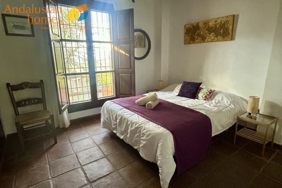finca en venta Álora, casa rural Málaga, propiedad con olivos, finca con 60.000m2, casa con piscina Málaga, casa con apartamento independiente, casa de invitados, finca con 7 dormitorios, propiedad campo Andalucía, acceso A357 Málaga