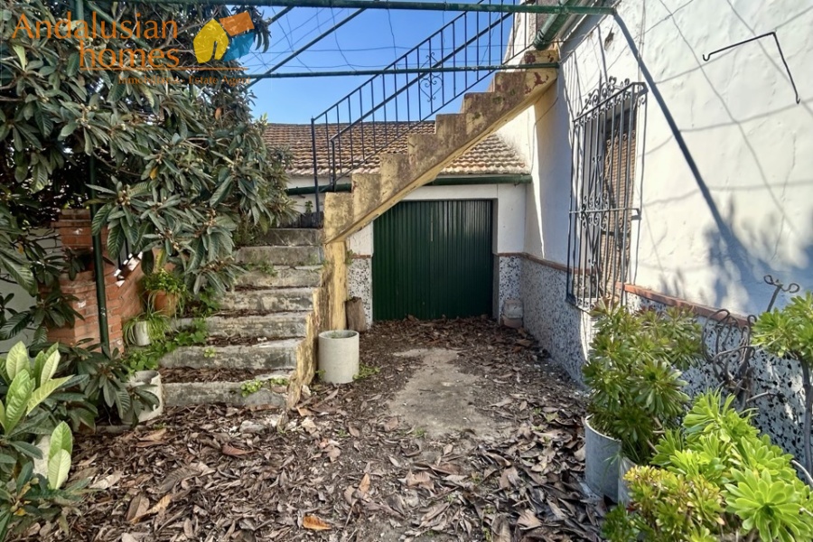 front entrance house patio