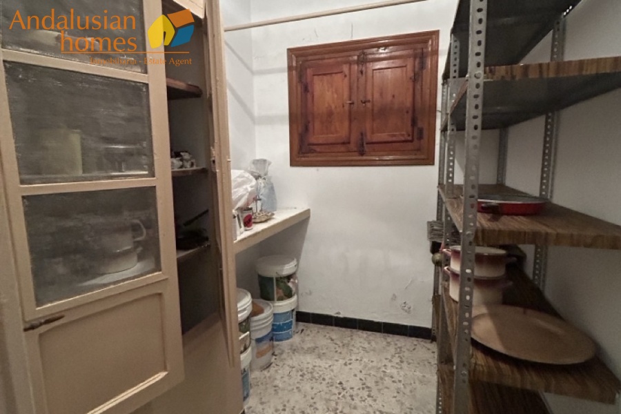 kitchen pantry storage 