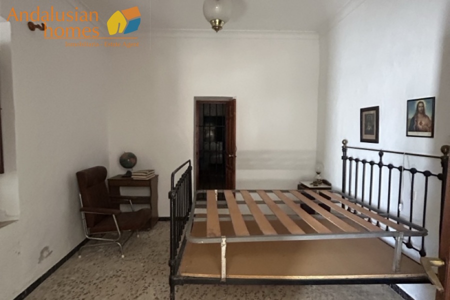 front bedroom 