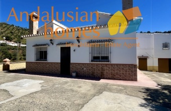 Álora property, country house Álora, house with casita Spain, rural property Málaga, property for sale Álora, Andalusian country home, house with land Spain, investment property Málaga, guest house property Spain, inland Costa del Sol property Álora property, country house Álora, house with casita Spain, rural property Málaga, property for sale Álora, Andalusian country home, house with land Spain, investment property Málaga, guest house property Spain, inland Costa del Sol property