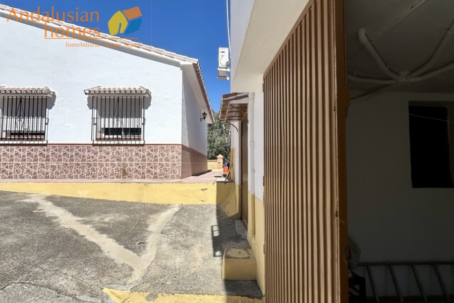 Álora property, country house Álora, house with casita Spain, rural property Málaga, property for sale Álora, Andalusian country home, house with land Spain, investment property Málaga, guest house property Spain, inland Costa del Sol property
