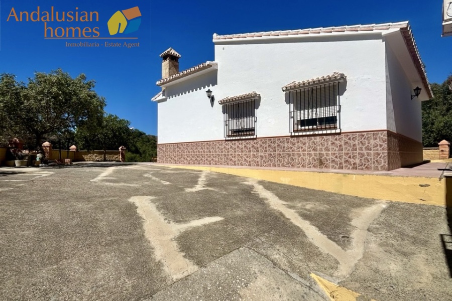 Álora property, country house Álora, house with casita Spain, rural property Málaga, property for sale Álora, Andalusian country home, house with land Spain, investment property Málaga, guest house property Spain, inland Costa del Sol property
