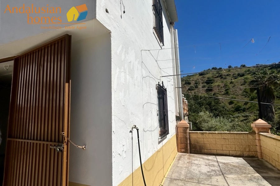 Álora property, country house Álora, house with casita Spain, rural property Málaga, property for sale Álora, Andalusian country home, house with land Spain, investment property Málaga, guest house property Spain, inland Costa del Sol property