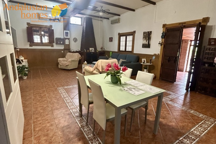 Rural property Álora, country house Pizarra, finca with casitas Spain, rural tourism investment Andalusia, guest house business Spain, property with land Málaga, finca with pool Spain, holiday rental opportunity Andalusia, countryside property for sale Spain, investment property Málaga