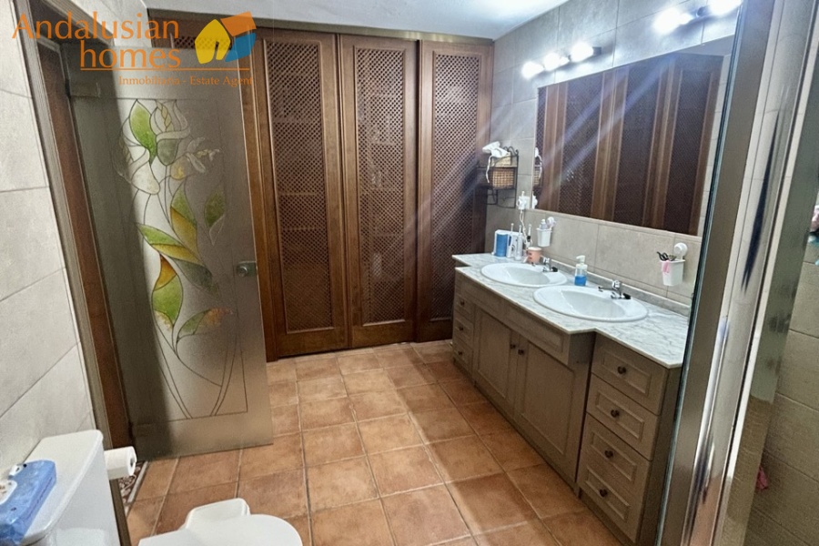 Rural property Álora, country house Pizarra, finca with casitas Spain, rural tourism investment Andalusia, guest house business Spain, property with land Málaga, finca with pool Spain, holiday rental opportunity Andalusia, countryside property for sale Spain, investment property Málaga