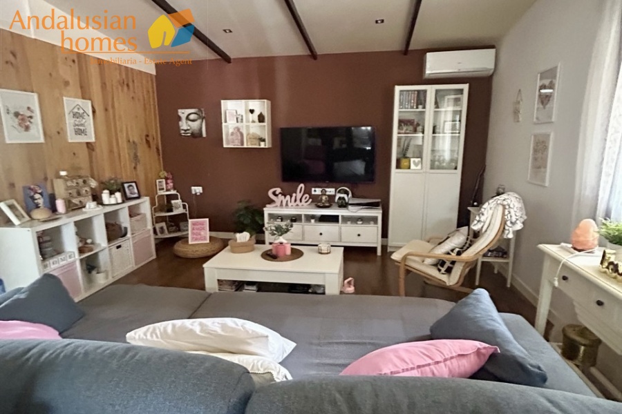 Rural property Álora, country house Pizarra, finca with casitas Spain, rural tourism investment Andalusia, guest house business Spain, property with land Málaga, finca with pool Spain, holiday rental opportunity Andalusia, countryside property for sale Spain, investment property Málaga