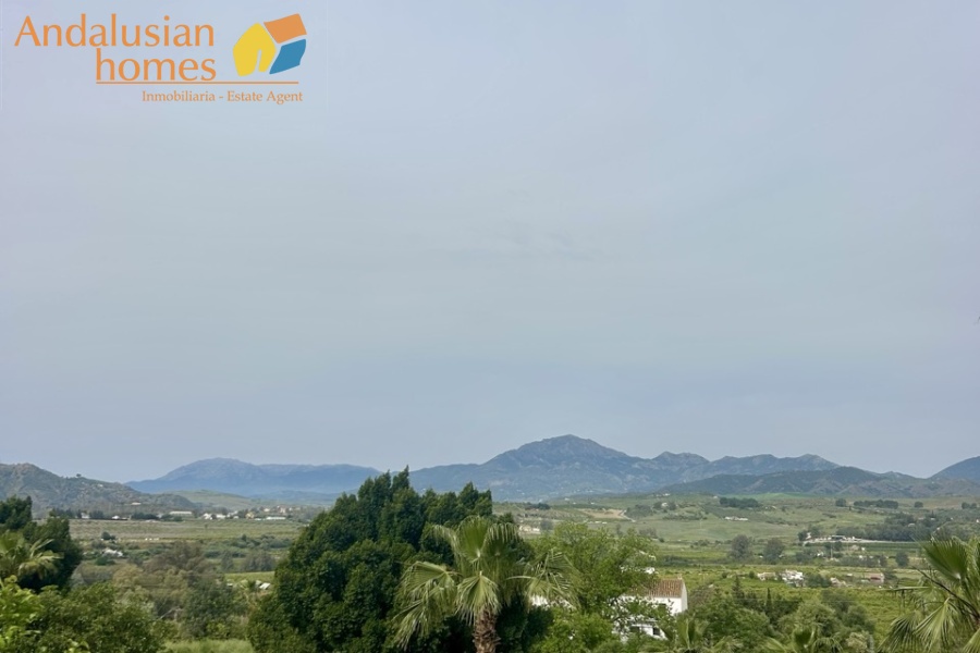 Rural property Álora, country house Pizarra, finca with casitas Spain, rural tourism investment Andalusia, guest house business Spain, property with land Málaga, finca with pool Spain, holiday rental opportunity Andalusia, countryside property for sale Spain, investment property Málaga