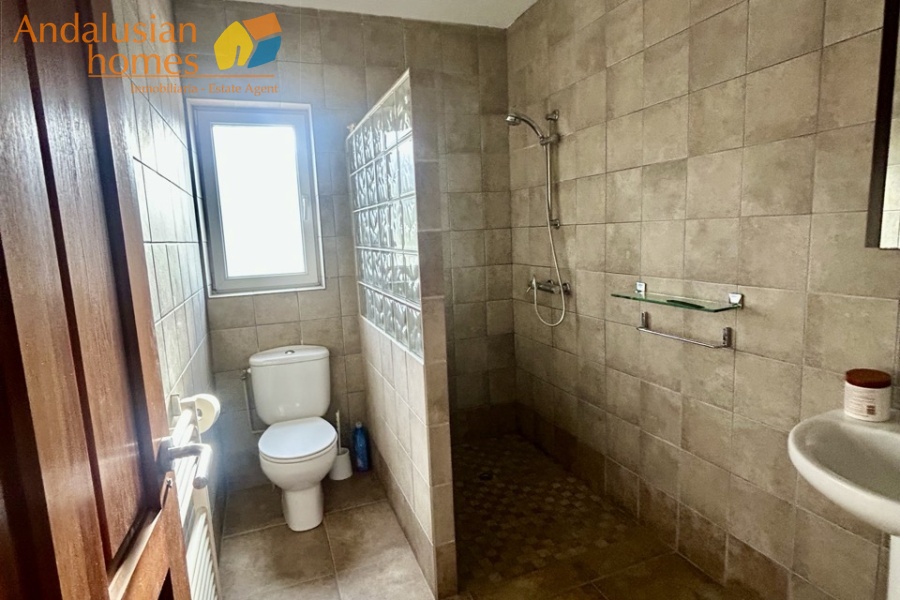 country home Álora, house for sale Álora, rural property Málaga, detached villa Spain, countryside villa Andalusia, house with pool Álora, panoramic views property Spain, finca for sale Málaga, large plot property Spain, real estate Álora, villa near train station Álora, Andalusian country house
