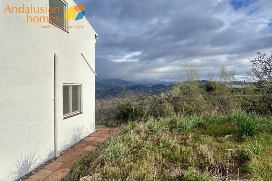 country home Álora, house for sale Álora, rural property Málaga, detached villa Spain, countryside villa Andalusia, house with pool Álora, panoramic views property Spain, finca for sale Málaga, large plot property Spain, real estate Álora, villa near train station Álora, Andalusian country house
